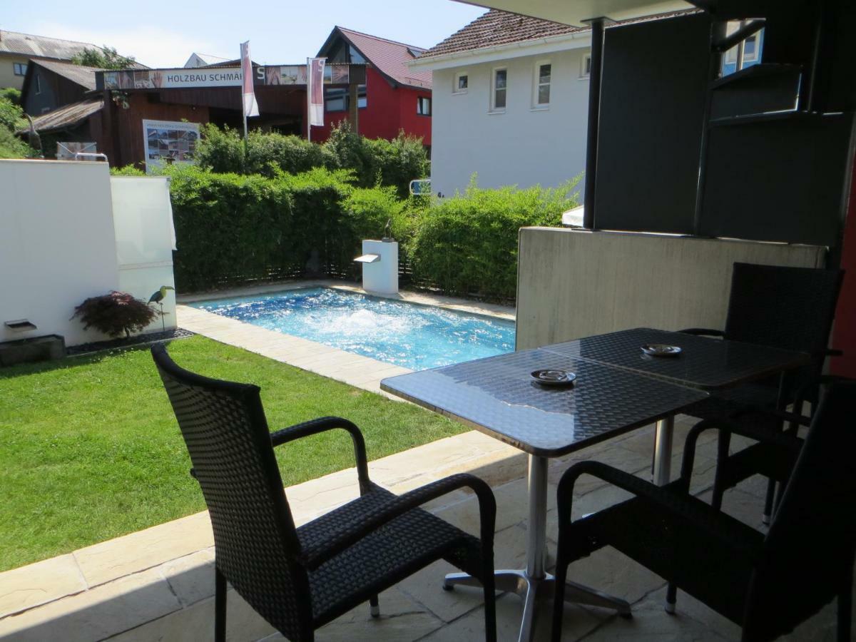 Gaestehaus Sommertal Mit Pool Im Garten, Eigener Parkplatz, 800M Zum Bodensee, 300M Zur Altstadt Meersburg Eksteriør bilde
